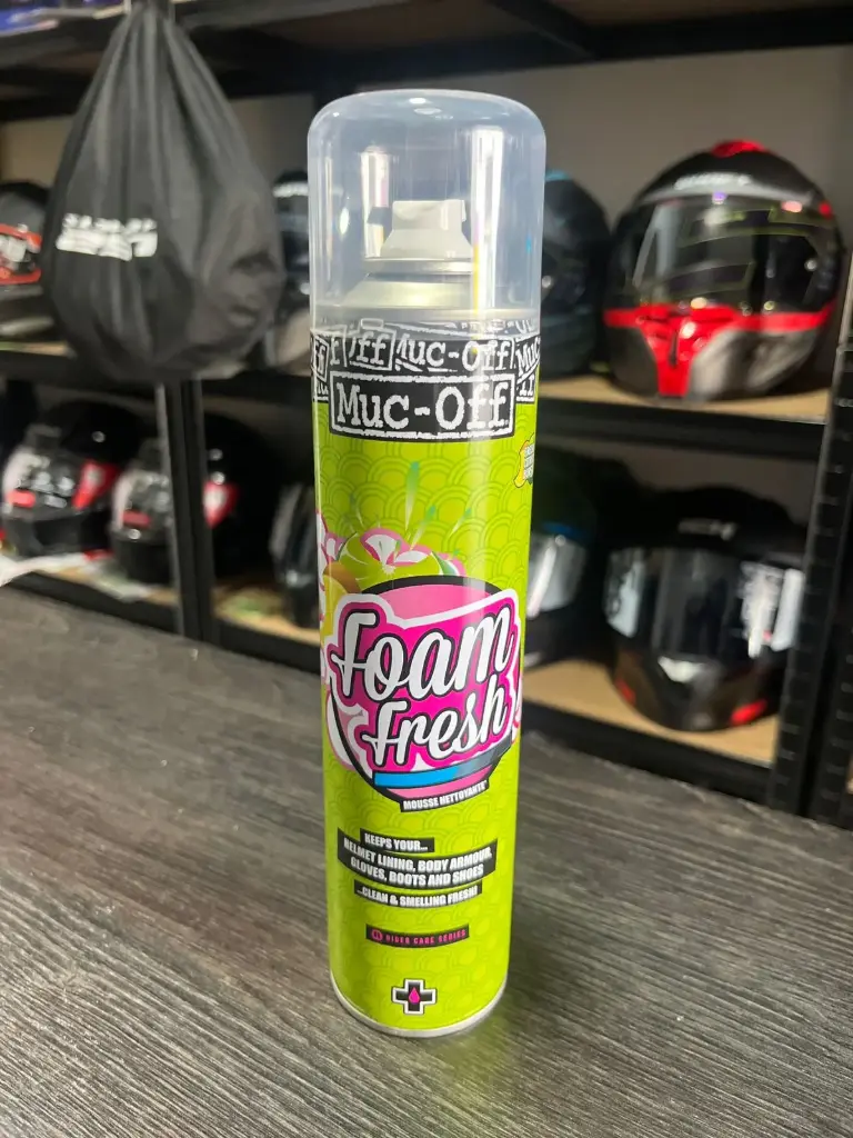 Espuma Antibacterial Limpia Cascos 400 ml