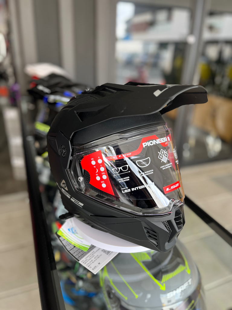 Casco LS2 Pioneer II  (L)